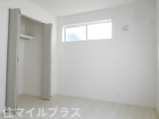 【洋室】 | 郡山市大槻町針生新築一戸建て2棟 | 個人の部屋や寝室として使える洋室です