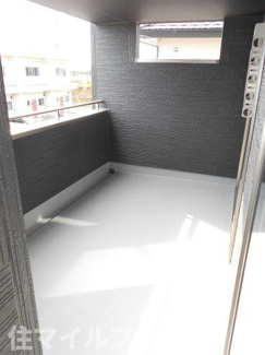 【バルコニー】 | 郡山市大槻町針生新築一戸建て2棟 | バルコニーからの眺めを楽しみながら食事をしませんか