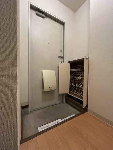 ボナール松ヶ丘の玄関