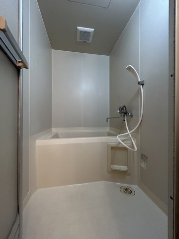 ボナール松ヶ丘の浴室