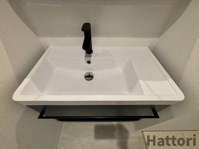 セレニテ江坂エクラの洗面所