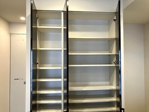 イクサージュ目黒の収納|キッチン　棚　※内装前