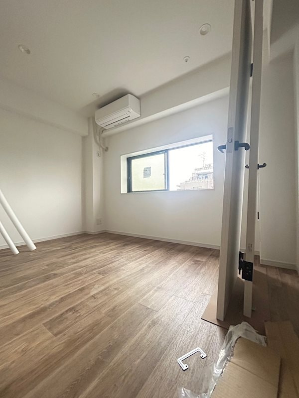 Kパラッツオ神戸坂口通の洋室