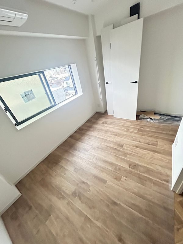 Kパラッツオ神戸坂口通の洋室