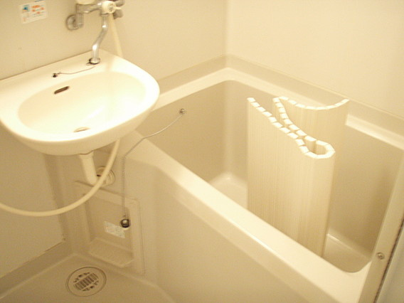 セフィラ大和の浴室