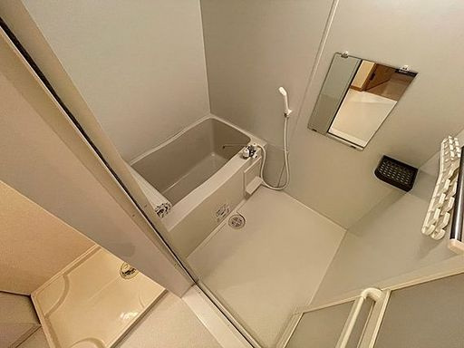 ロイヤルコート2の浴室