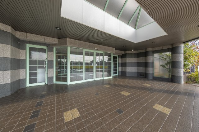 サンハウス尾張森岡Ⅱのエントランス