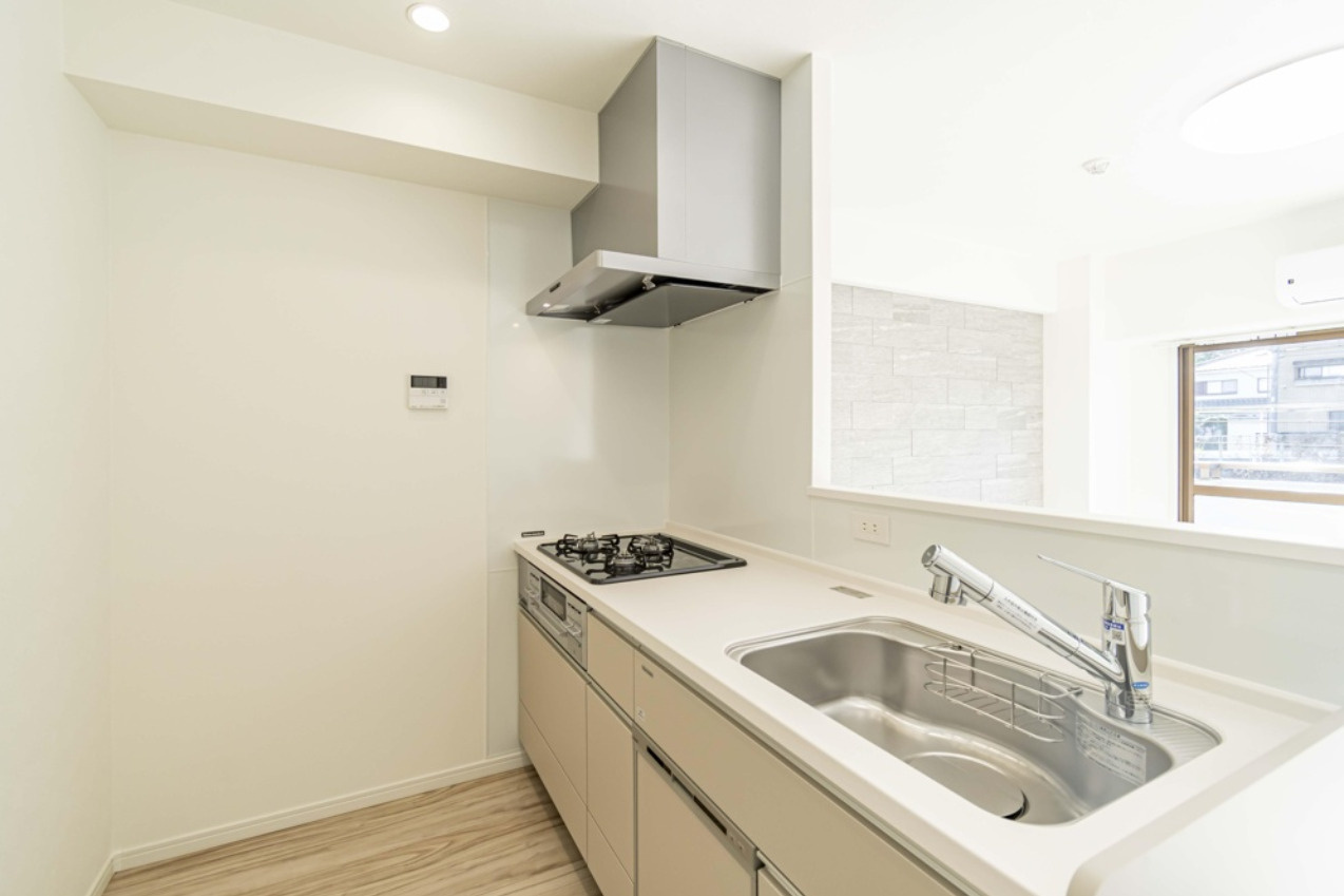 エンゼルハイム十日市場【仲介手数料無料】のキッチン