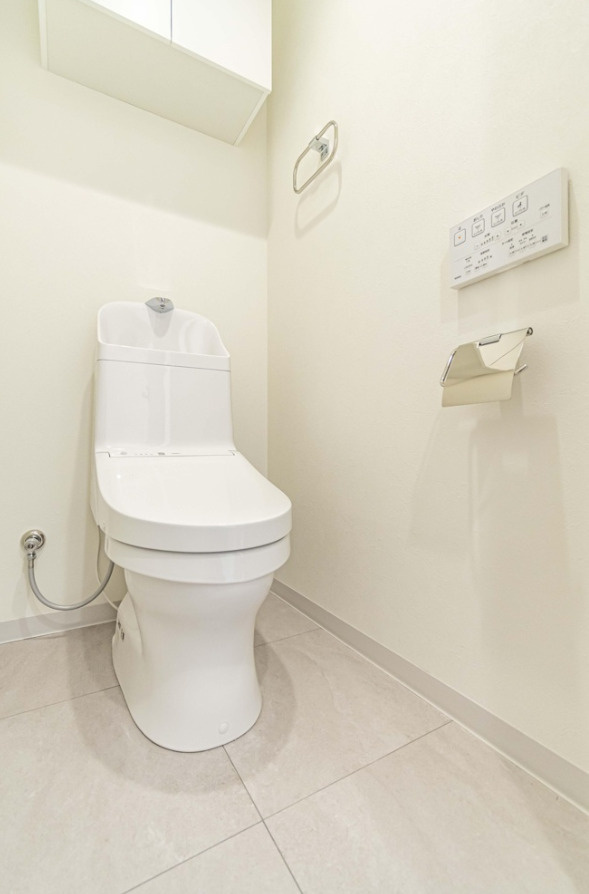 エンゼルハイム十日市場【仲介手数料無料】のトイレ