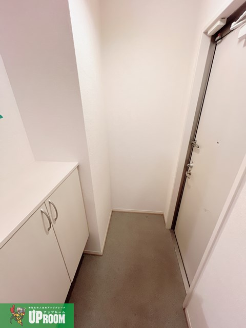 アクシスの玄関