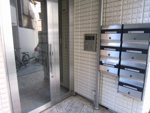 コーポ井瀬のエントランス
