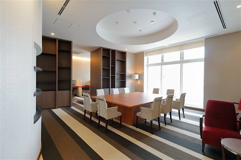 ライブラリーラウンジ