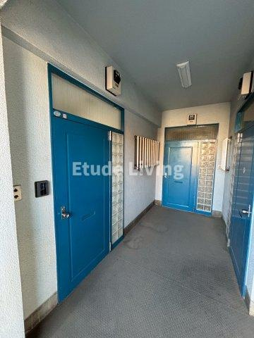 島田マンションのロビー