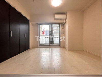 【洋室】 | Y's Court東梅田