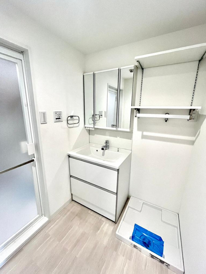 アドヴァンス保土ヶ谷【仲介手数料無料】の独立洗面台