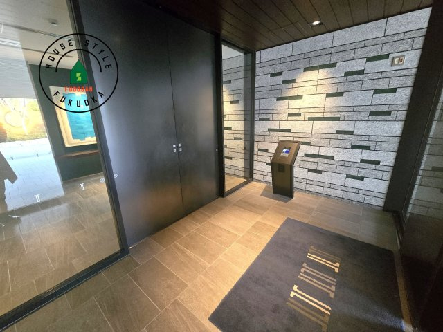 アイランドシティオーシャン＆フォレストタワーレジデンスEASTのエントランス|清潔なエントランスです