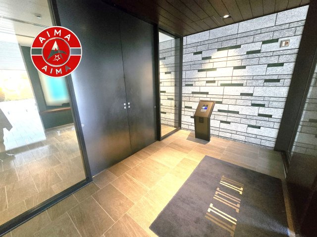 アイランドシティオーシャン＆フォレストタワーレジデンスEASTのエントランス|清潔なエントランスです
