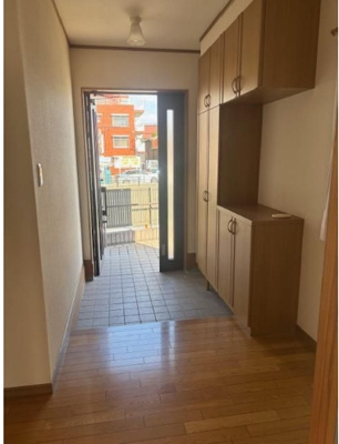 【玄関】 | 横手南町貸家