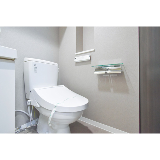 アーデンタワー本町イーストのトイレ|コンパクトで使いやすいトイレです