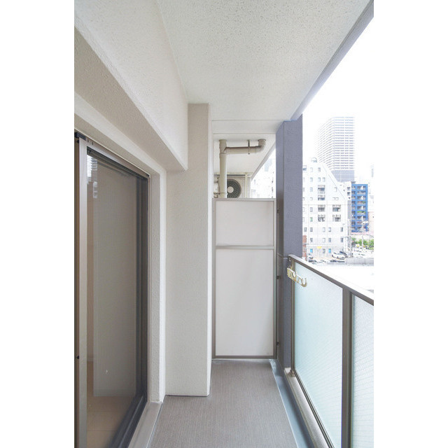 アーデンタワー本町イーストのバルコニー|広々としたバルコニーです