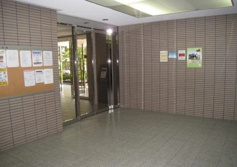 エスティ木場のエントランス