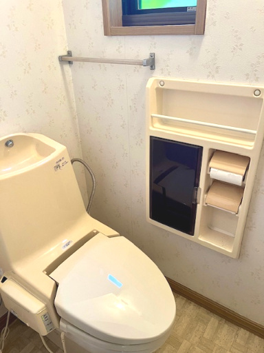 高島市安曇川町南古賀中古戸建のトイレ