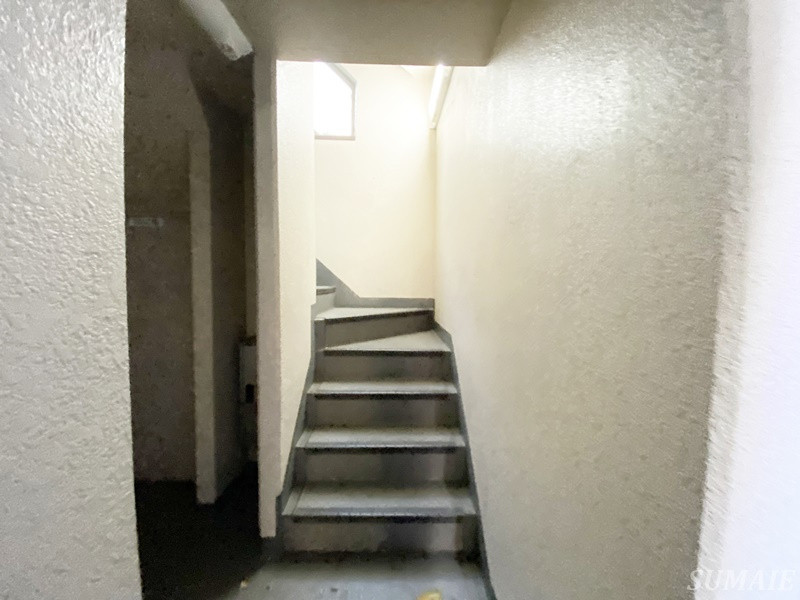 メゾン・ド・アビルテのその他共用部分|共用階段☆