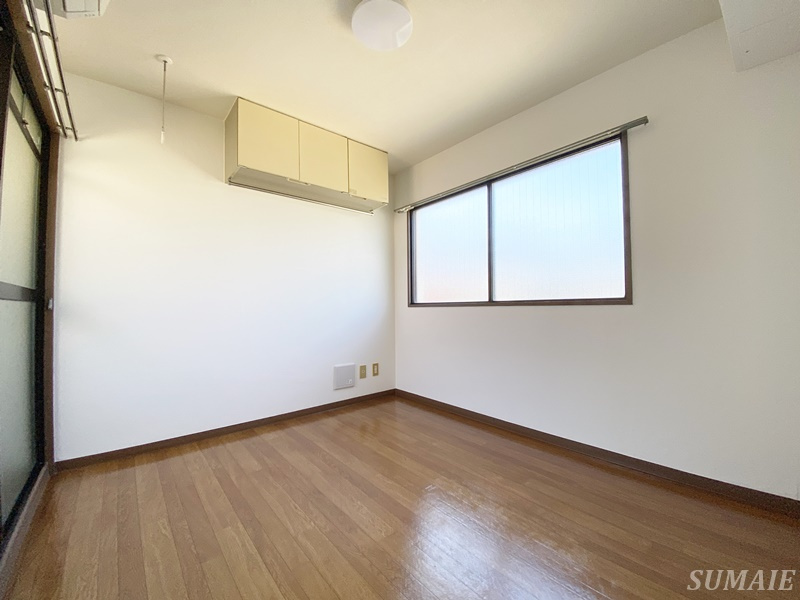 メゾン・ド・アビルテの居間・リビング|洋室です☆