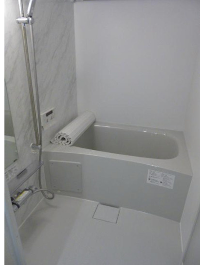 ラグシエール目黒洗足の浴室