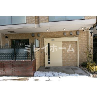 クイーンパレス品川大井のエントランス