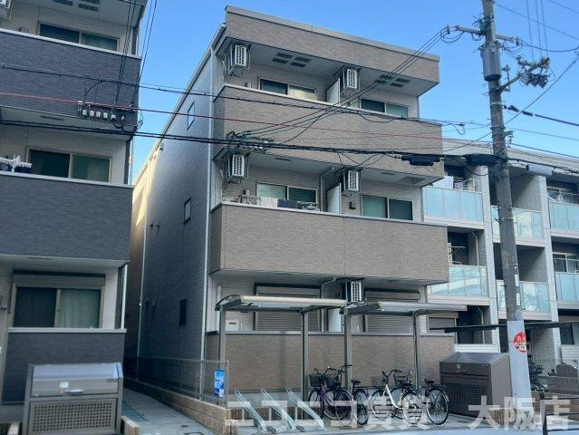 フジパレス鶴見Ⅲ番館の外観