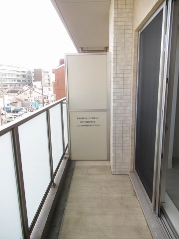 GENOVIA西川口Ⅱのバルコニー