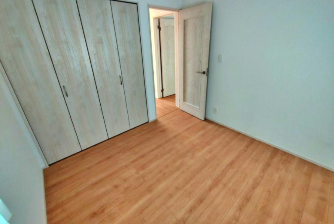 【Heartfull Town】小平市小川町１丁目373番の洋室|全居室に収納を完備しておりますので、居室の全空間を有効活用出来ます。自分好みのお部屋で、ゆったりお寛ぎ頂けます。