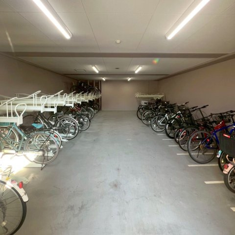 【駐輪場】 | アムール長者原駅前 | きれいに使われている駐輪場になります！ 共有部分の使用状況は大事ですね