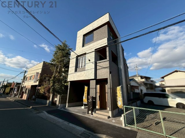 木造3階建て