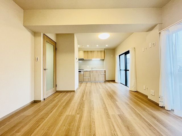 【居間・リビング】 | ダイナコート吉塚