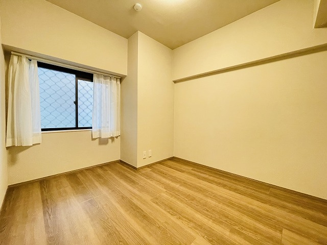 【洋室】 | ダイナコート吉塚