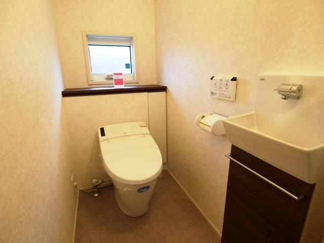 すみれ野１丁目戸建のトイレ