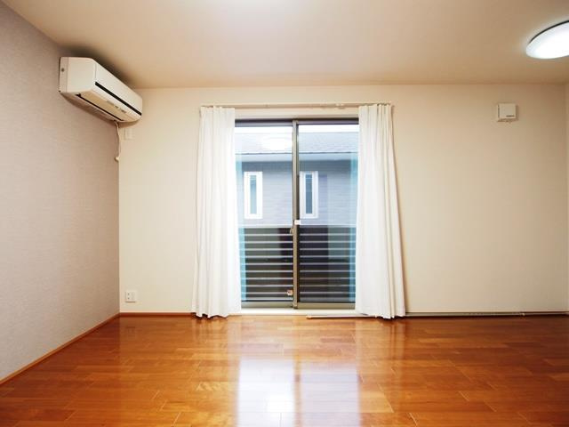 すみれ野１丁目戸建の寝室