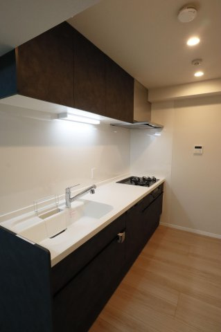 【キッチン】 | エスポワール吉塚 | 新品キッチンは食洗機つきなので、忙しい朝もサッと片づけできていつでもキレイなキッチンをキープできます