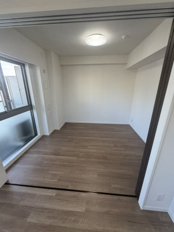 エミリブ池袋の寝室