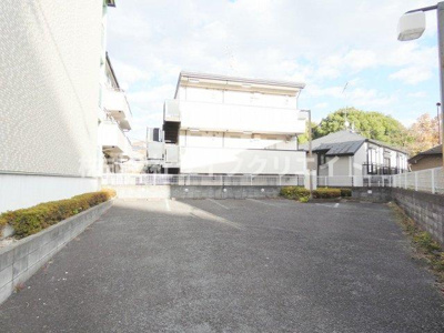 【駐車場】 | ルピナス8