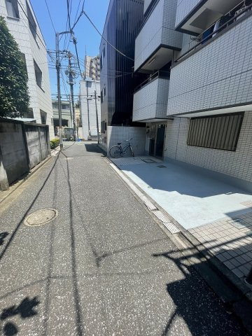 オシダビルの周辺
