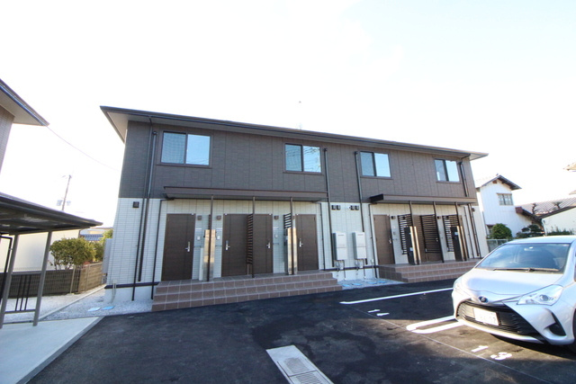 プレミエール B棟の外観|お洒落な外観です★