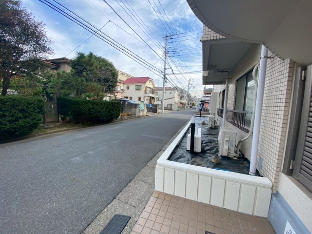 プラムロイヤル原木中山の周辺