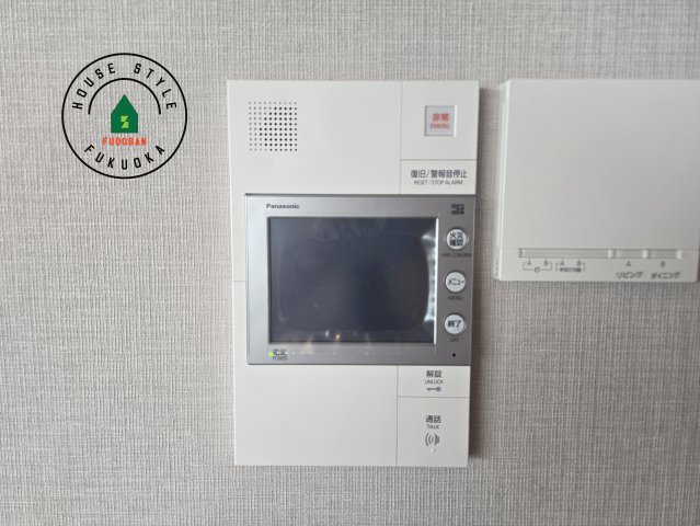 アイランドシティオーシャン＆フォレストタワーレジデンスEASTのセキュリティ|玄関先で訪問者を確認できるため、防犯面でも安心です。