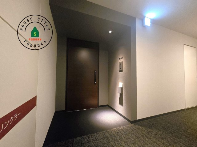 アイランドシティオーシャン＆フォレストタワーレジデンスEASTの玄関|きれいに整えられた外玄関で、住まいの第一印象も良好です。