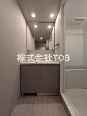 【キッチン】 | nidoSAKURAGAOKA-ニドサクラガオカ- | ガス3口グリル付き