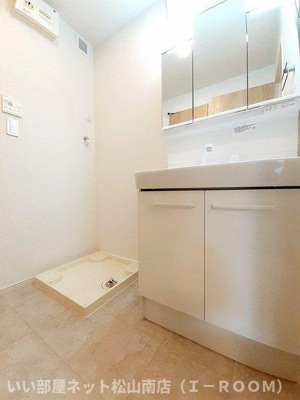 【洗面所】 | トレスガーデン