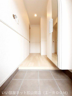 【玄関】 | トレスガーデン